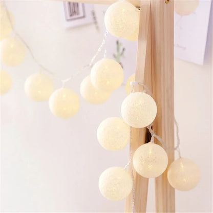 Radientia Cotton Ball Garland Fairy Lights – 6m, 40 LED